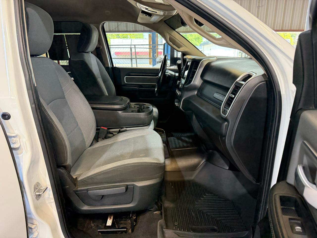 RAM 2500 Tradesman Crew Cab SWB 4WD 2019