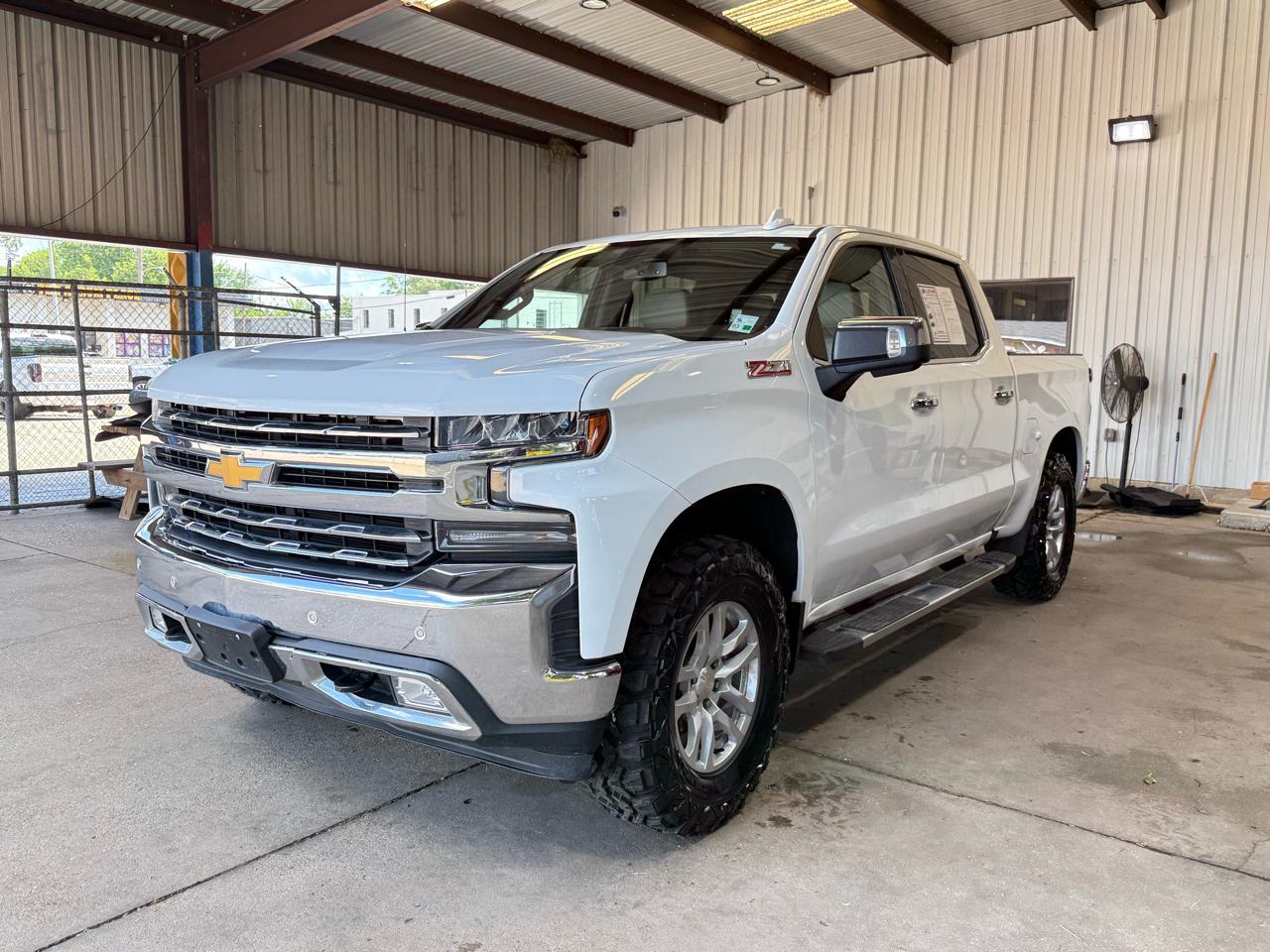Chevrolet Silverado 1500 LTZ Crew Cab 4WD 2019