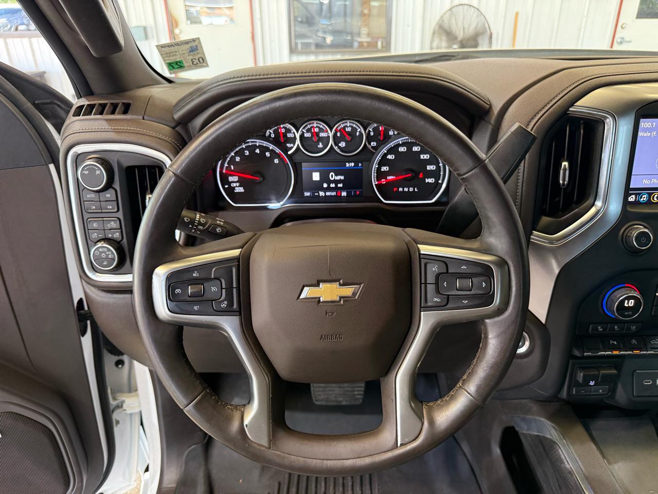 Chevrolet Silverado 1500 LTZ Crew Cab 4WD 2019