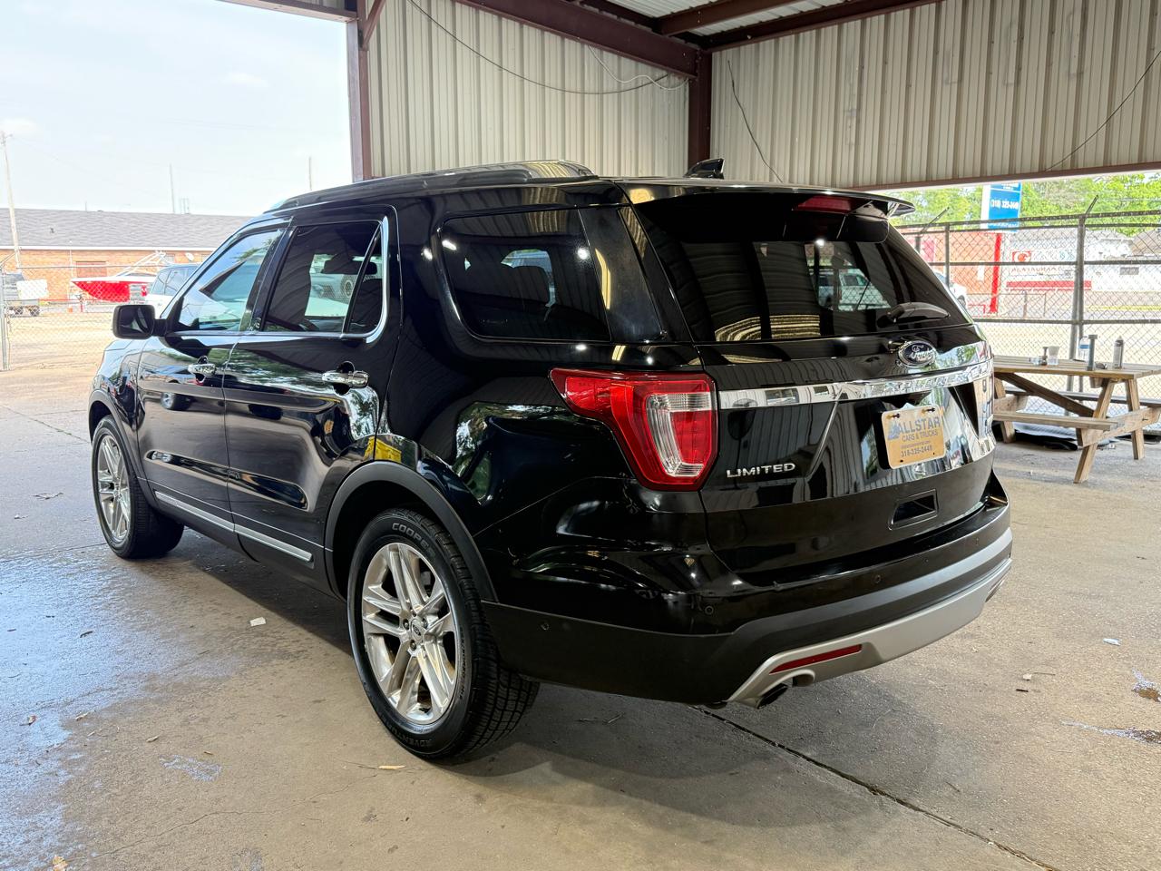 Ford Explorer Limited FWD 2017