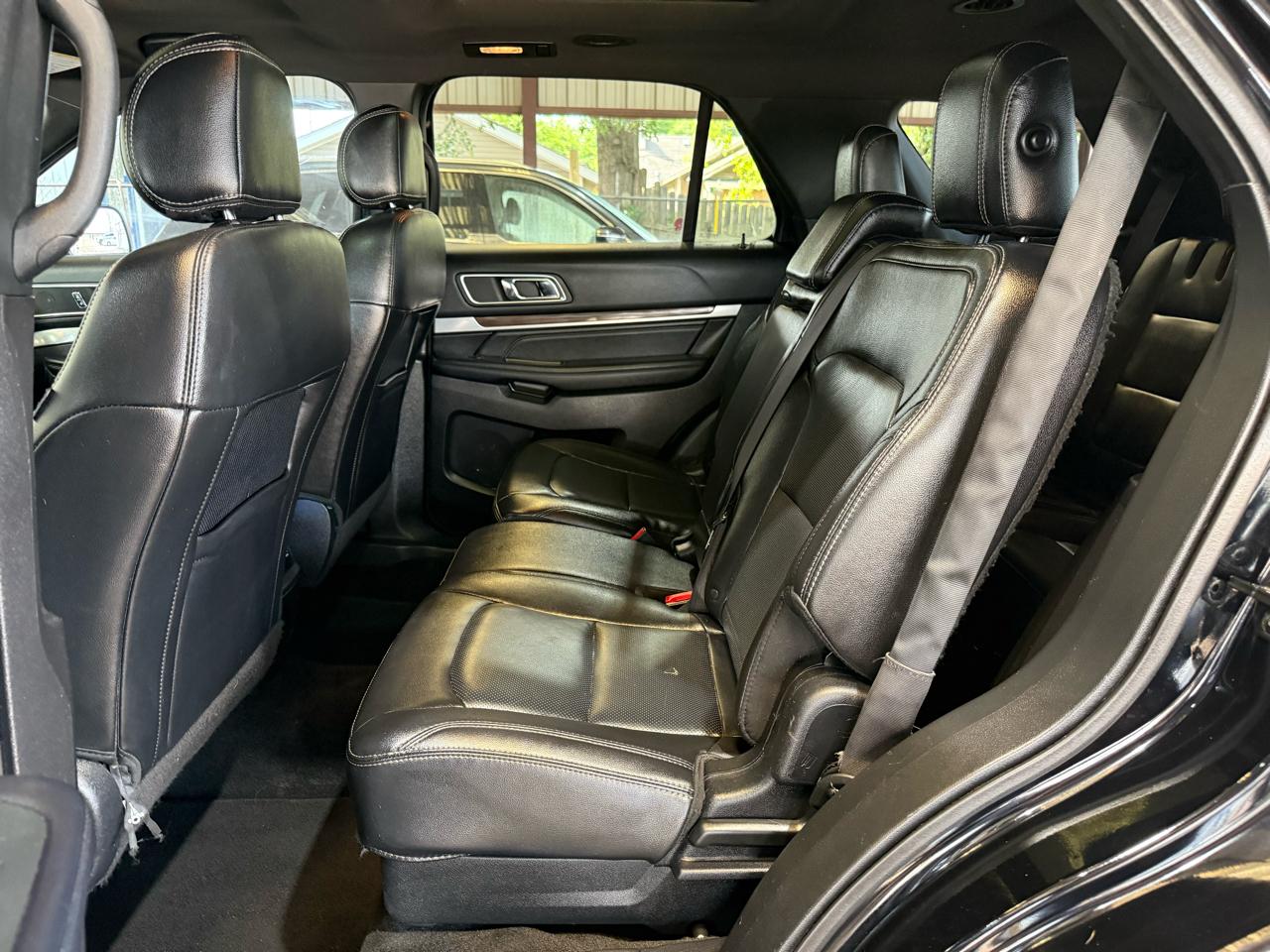 Ford Explorer Limited FWD 2017