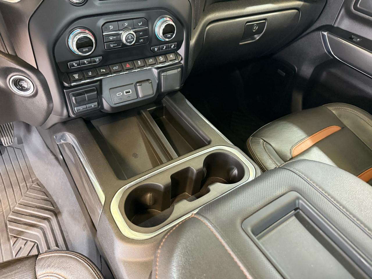 GMC Sierra 2500HD AT4 Crew Cab 4WD 2022