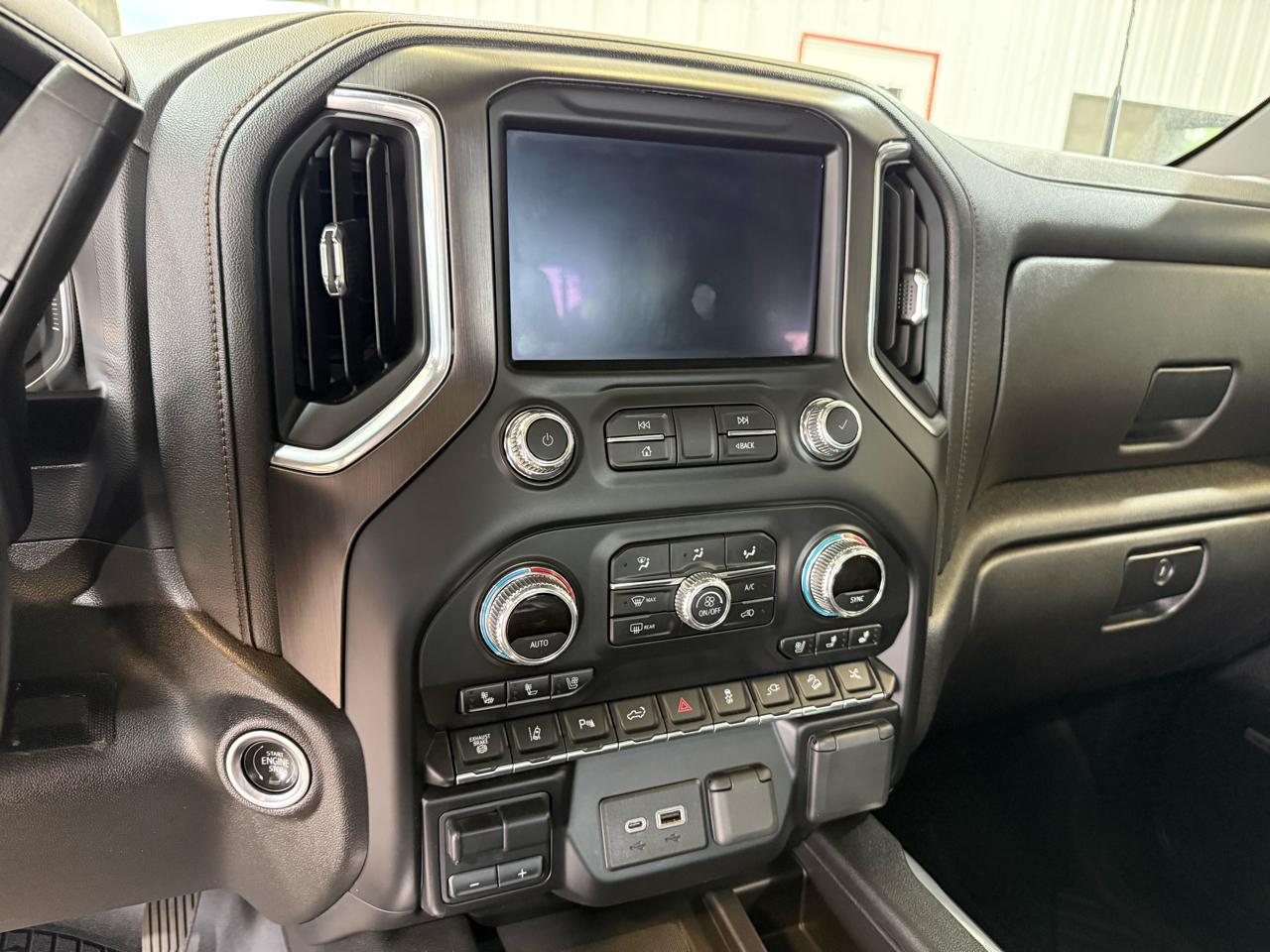 GMC Sierra 2500HD AT4 Crew Cab 4WD 2022