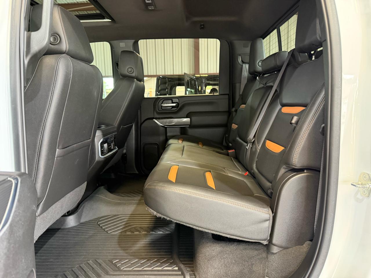 GMC Sierra 2500HD AT4 Crew Cab 4WD 2022