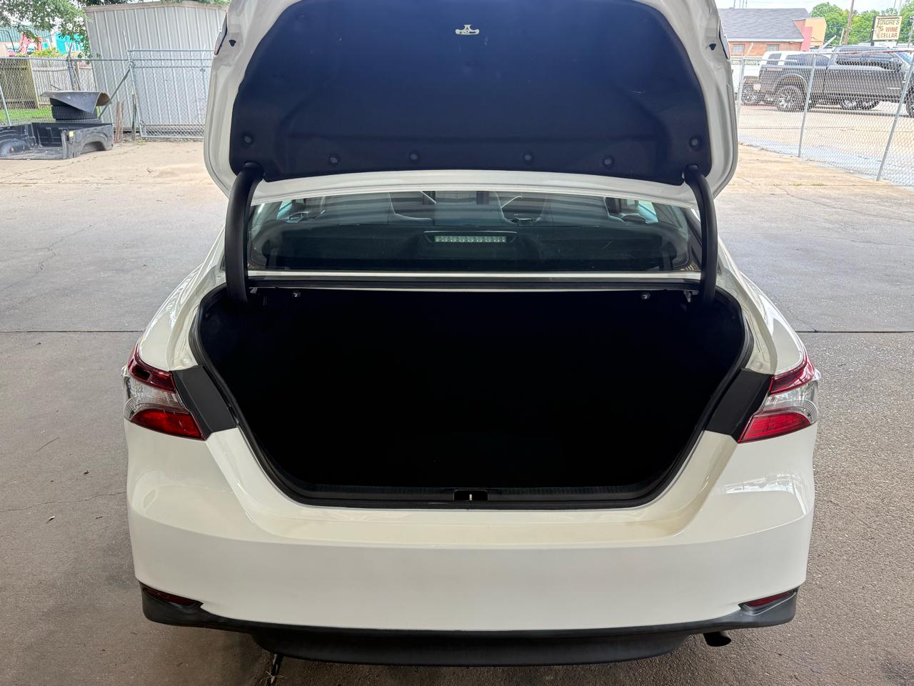 Toyota Camry LE 2022