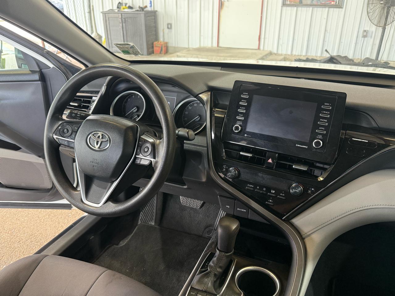 Toyota Camry LE 2022