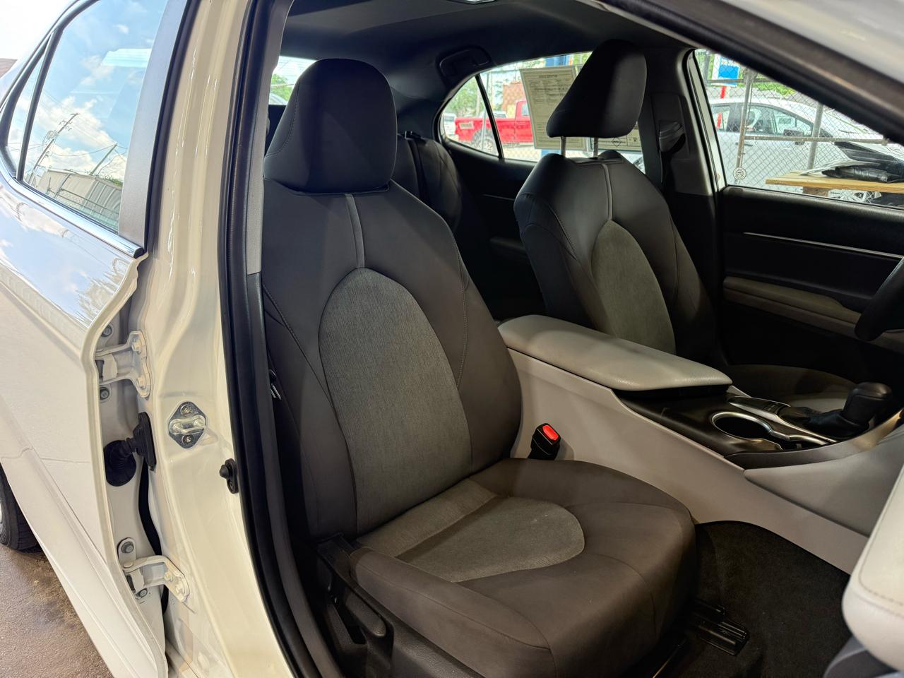 Toyota Camry LE 2022