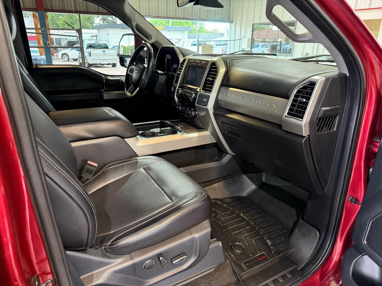 Ford F-250 SD Lariat Crew Cab 4WD 2018