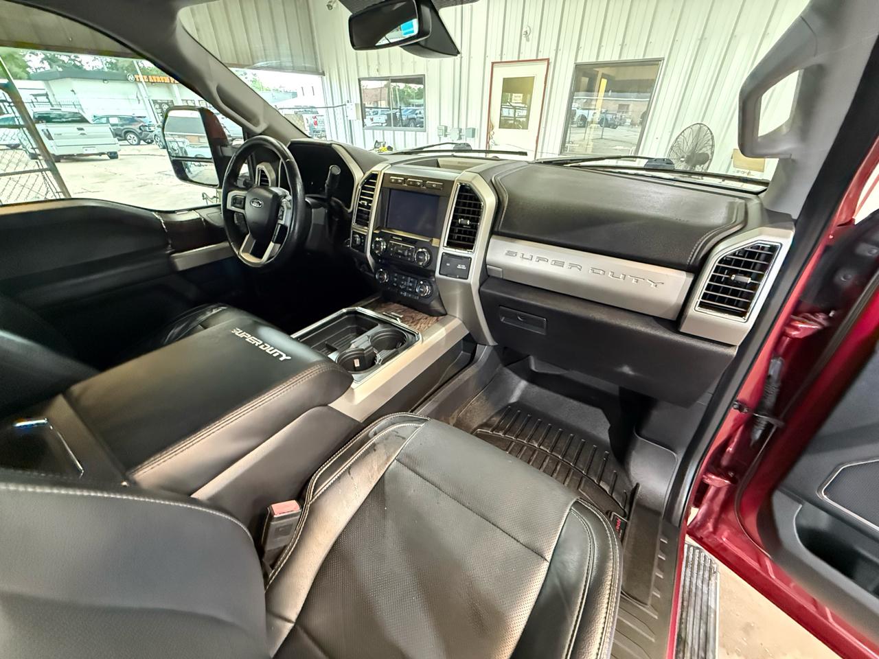 Ford F-250 SD Lariat Crew Cab 4WD 2018