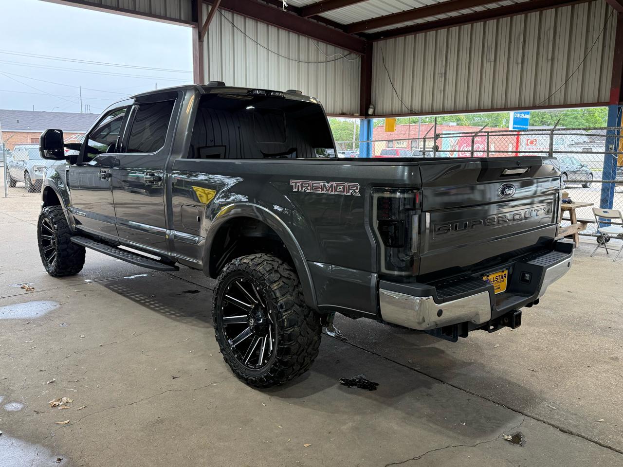 Ford F-250 SD Lariat Crew Cab 4WD 2020