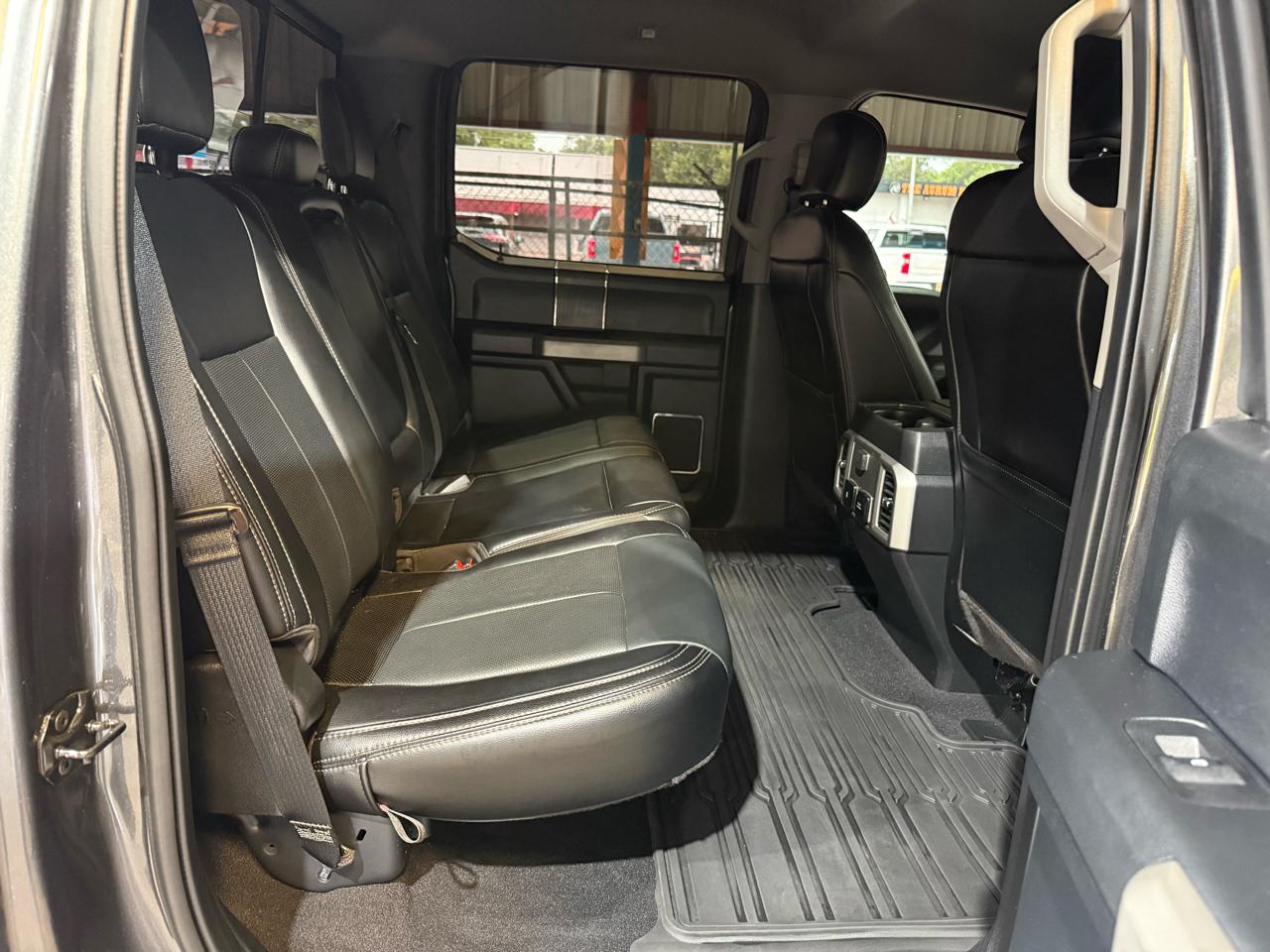 Ford F-250 SD Lariat Crew Cab 4WD 2020