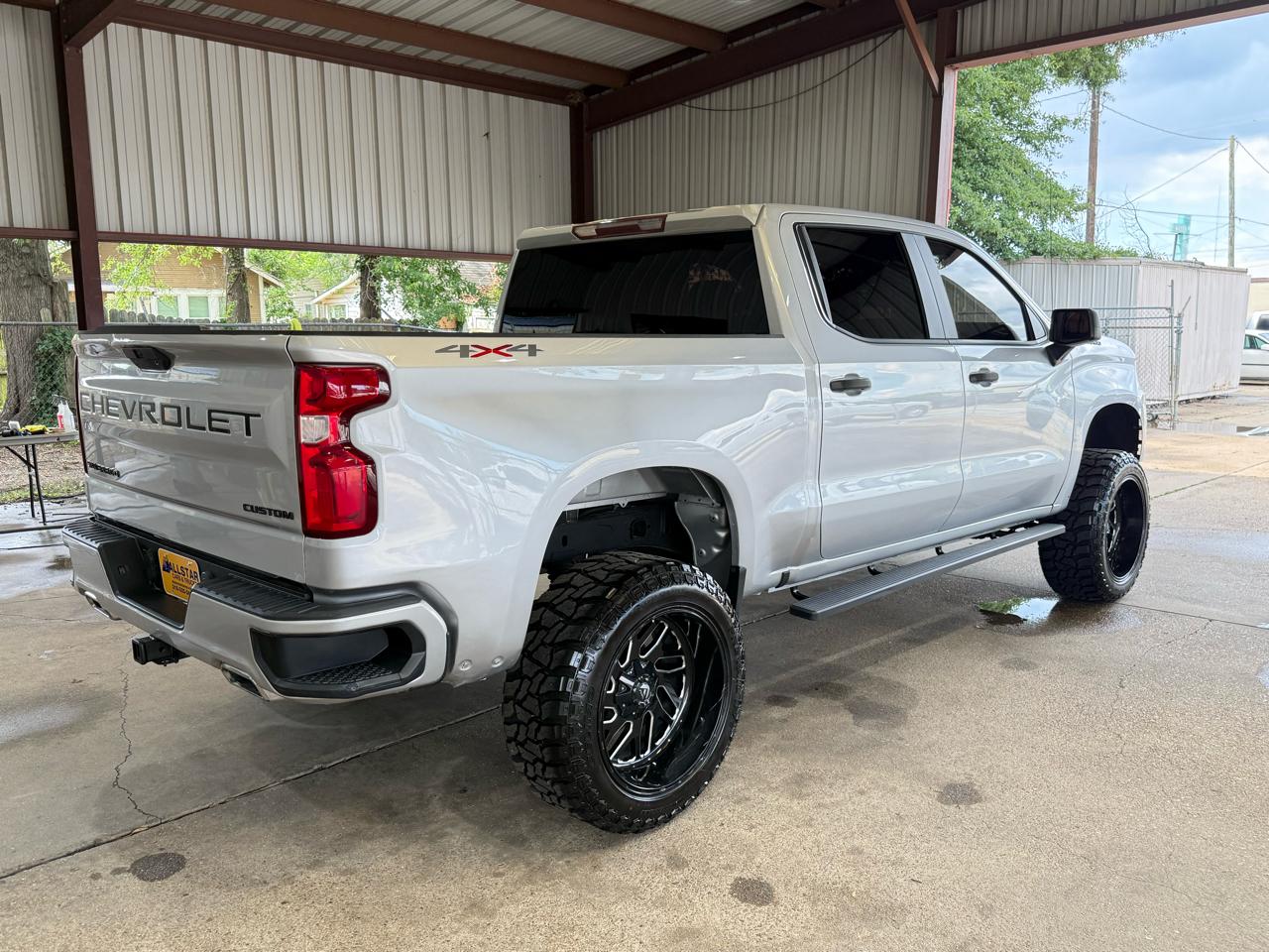 Chevrolet Silverado 1500 Custom Crew Cab 4WD 2020