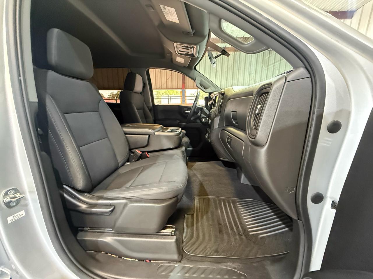 Chevrolet Silverado 1500 Custom Crew Cab 4WD 2020