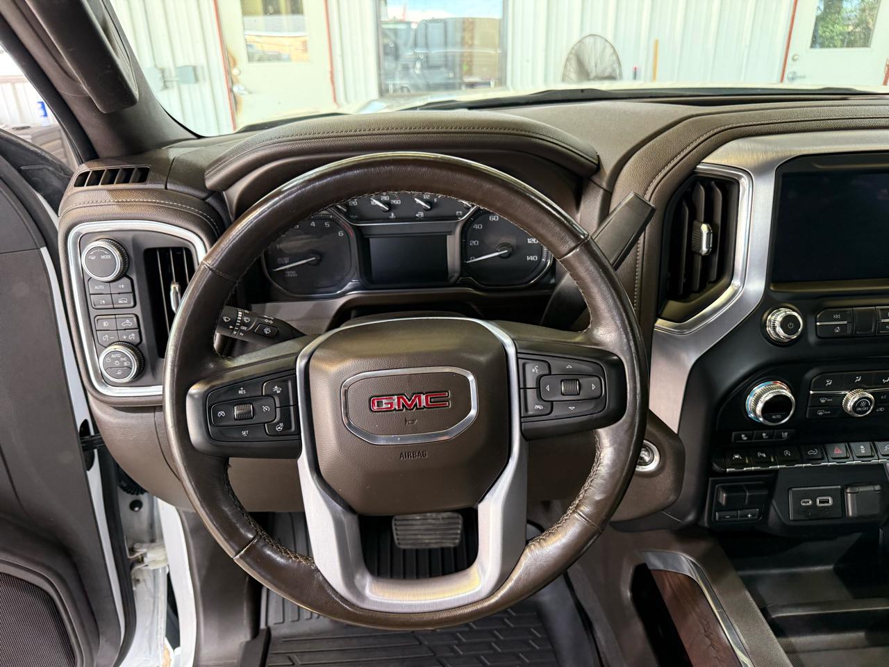 GMC Sierra 1500 SLT Crew Cab Short Box 4WD 2020
