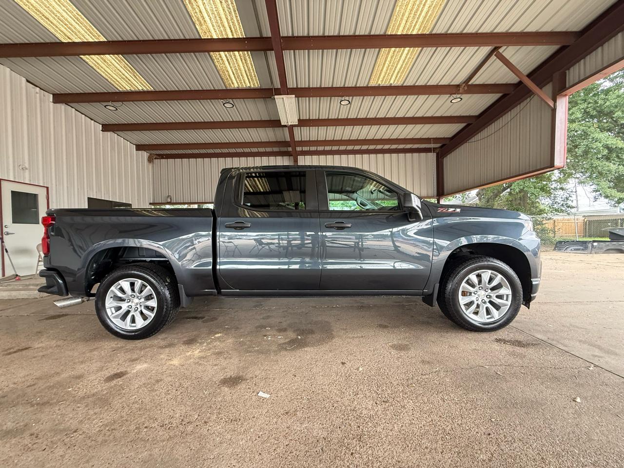 Chevrolet Silverado 1500 Custom Crew Cab Short Box 4WD 2020