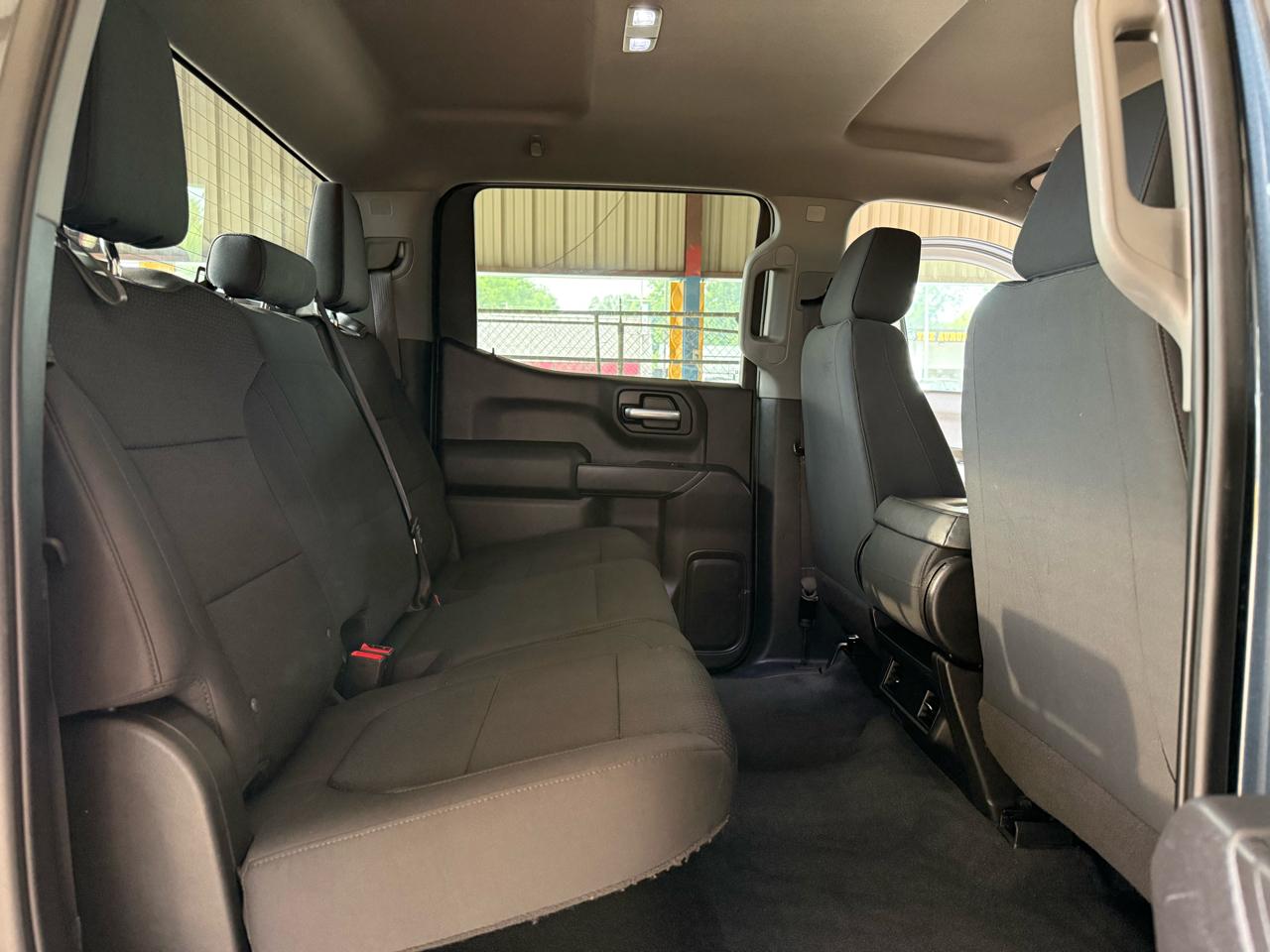 Chevrolet Silverado 1500 Custom Crew Cab Short Box 4WD 2020