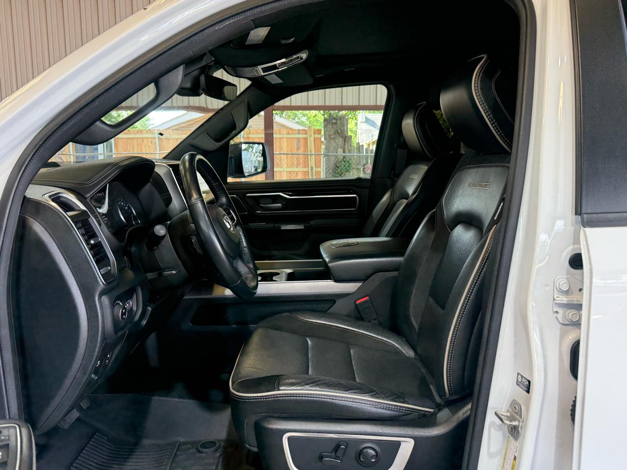 2022 RAM Ram 1500 Pickup Laramie - Photo 11