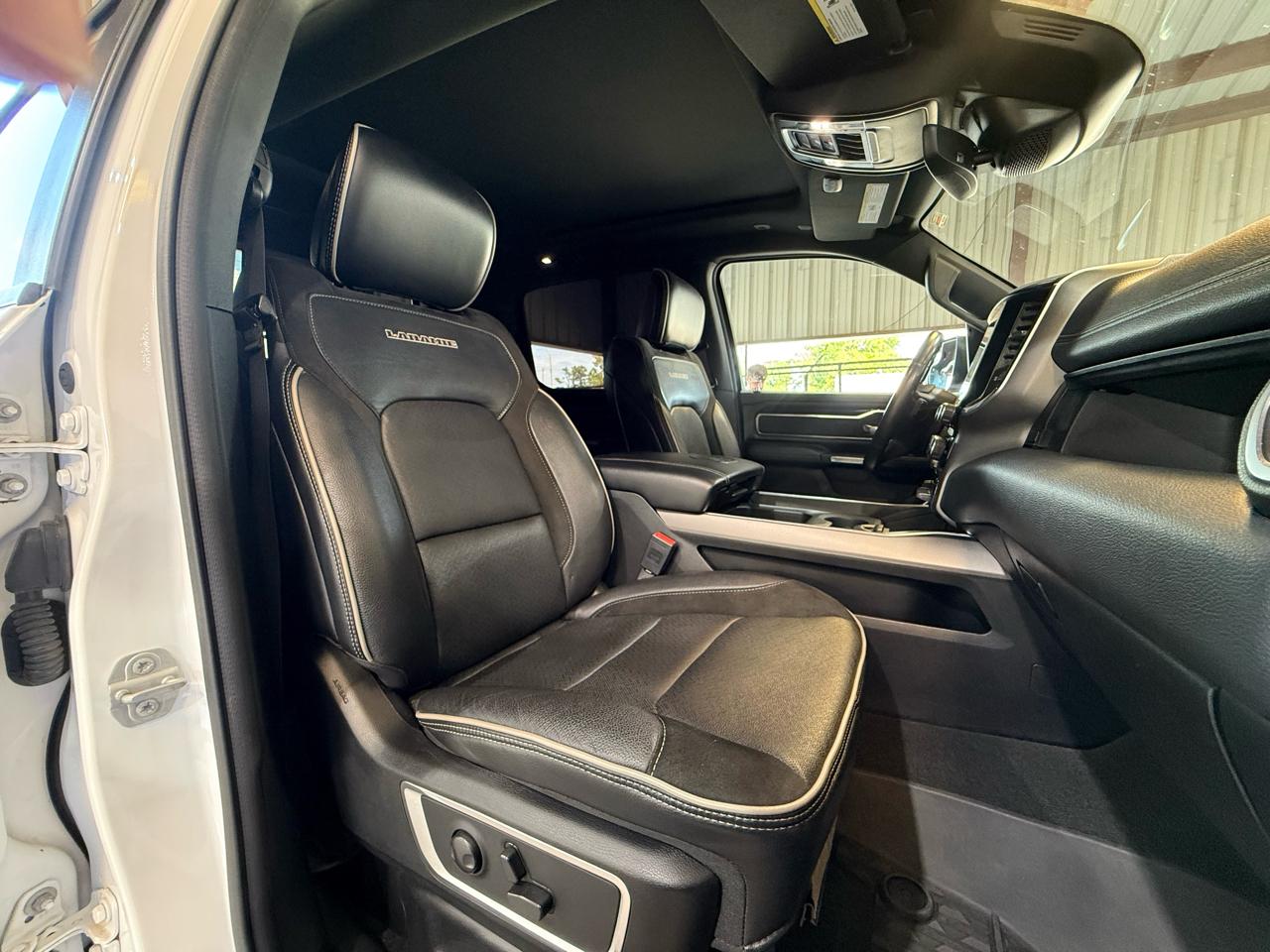 2022 RAM Ram 1500 Pickup Laramie - Photo 19