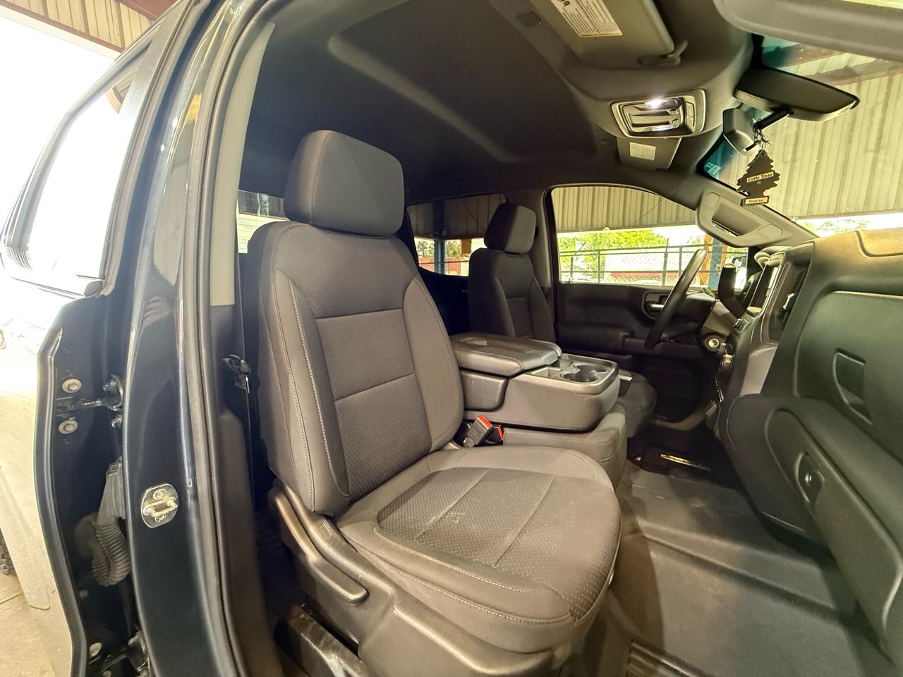 Chevrolet Silverado 1500 Custom Trail Boss Crew Cab Short Box 4WD 2021