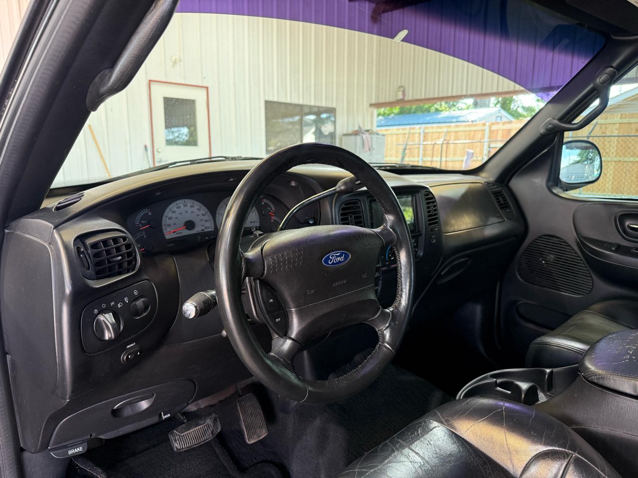 Ford F-150 SuperCrew 139" Harley Davidson 2001