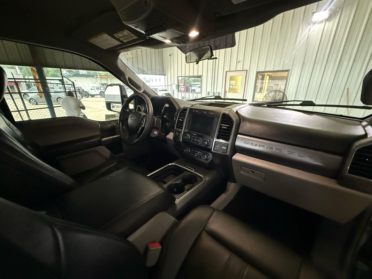 Ford F-250 SD XLT Crew Cab Short Bed 4WD 2019