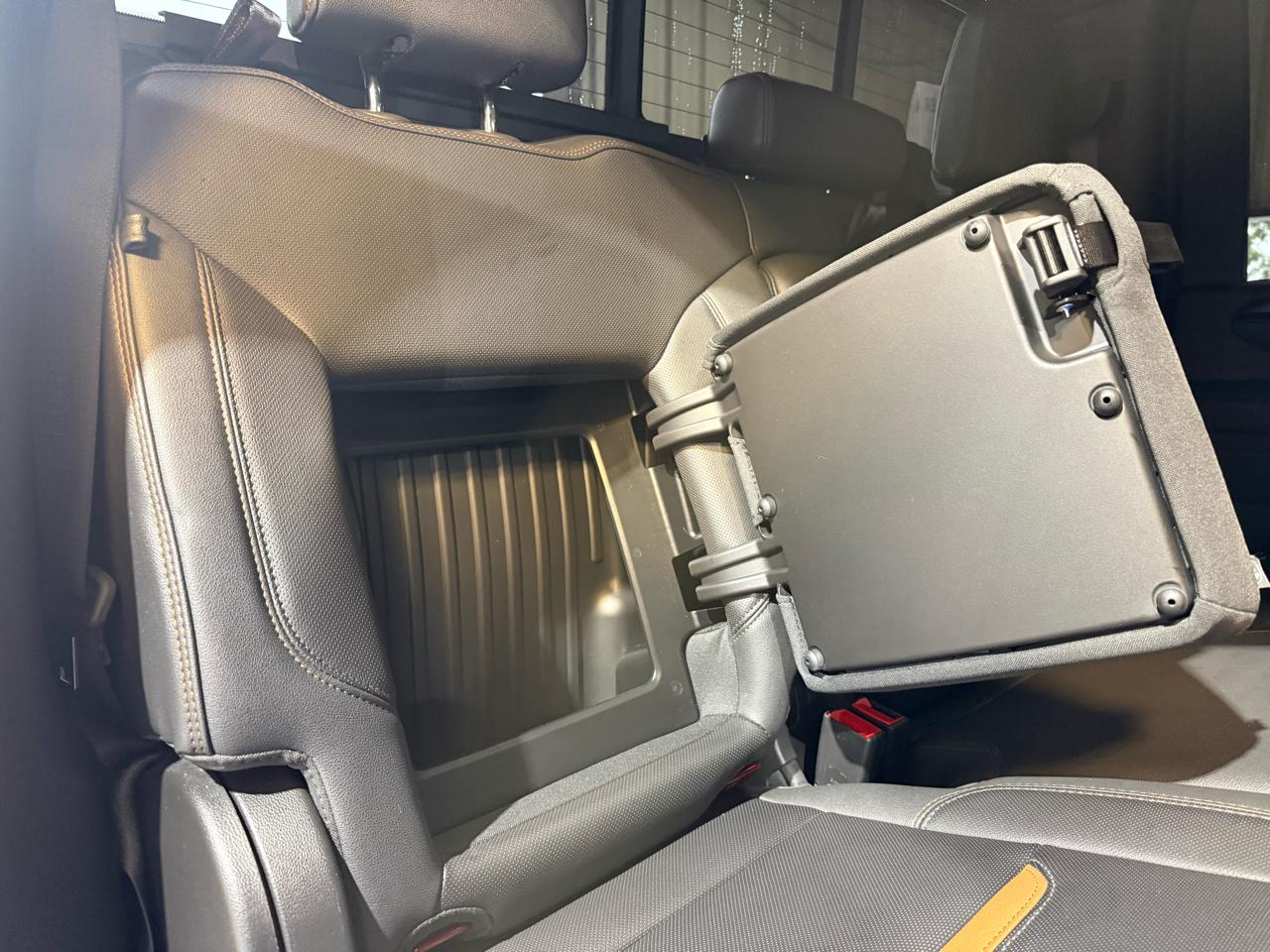 GMC Sierra 2500HD AT4 Crew Cab 4WD 2024