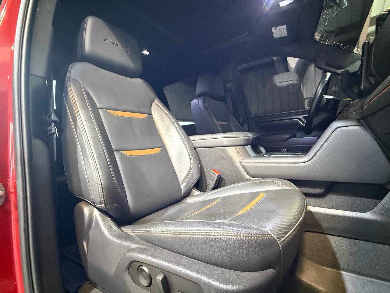 GMC Sierra 2500HD AT4 Crew Cab 4WD 2024