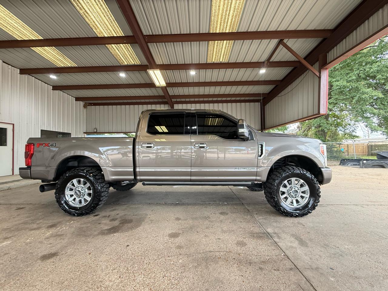 Ford F-250 SD Limited Crew Cab 4WD 2019