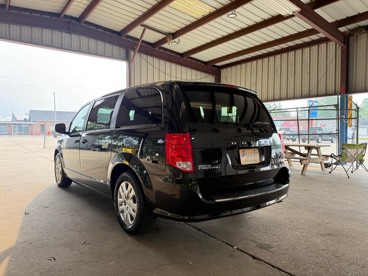 Dodge Grand Caravan SE 2020