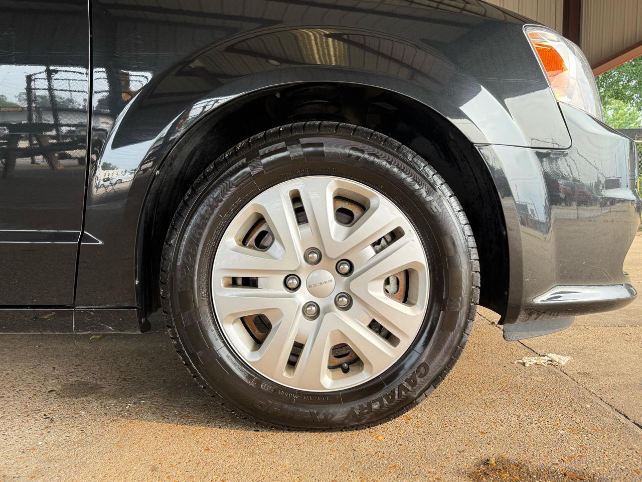 Dodge Grand Caravan SE 2020