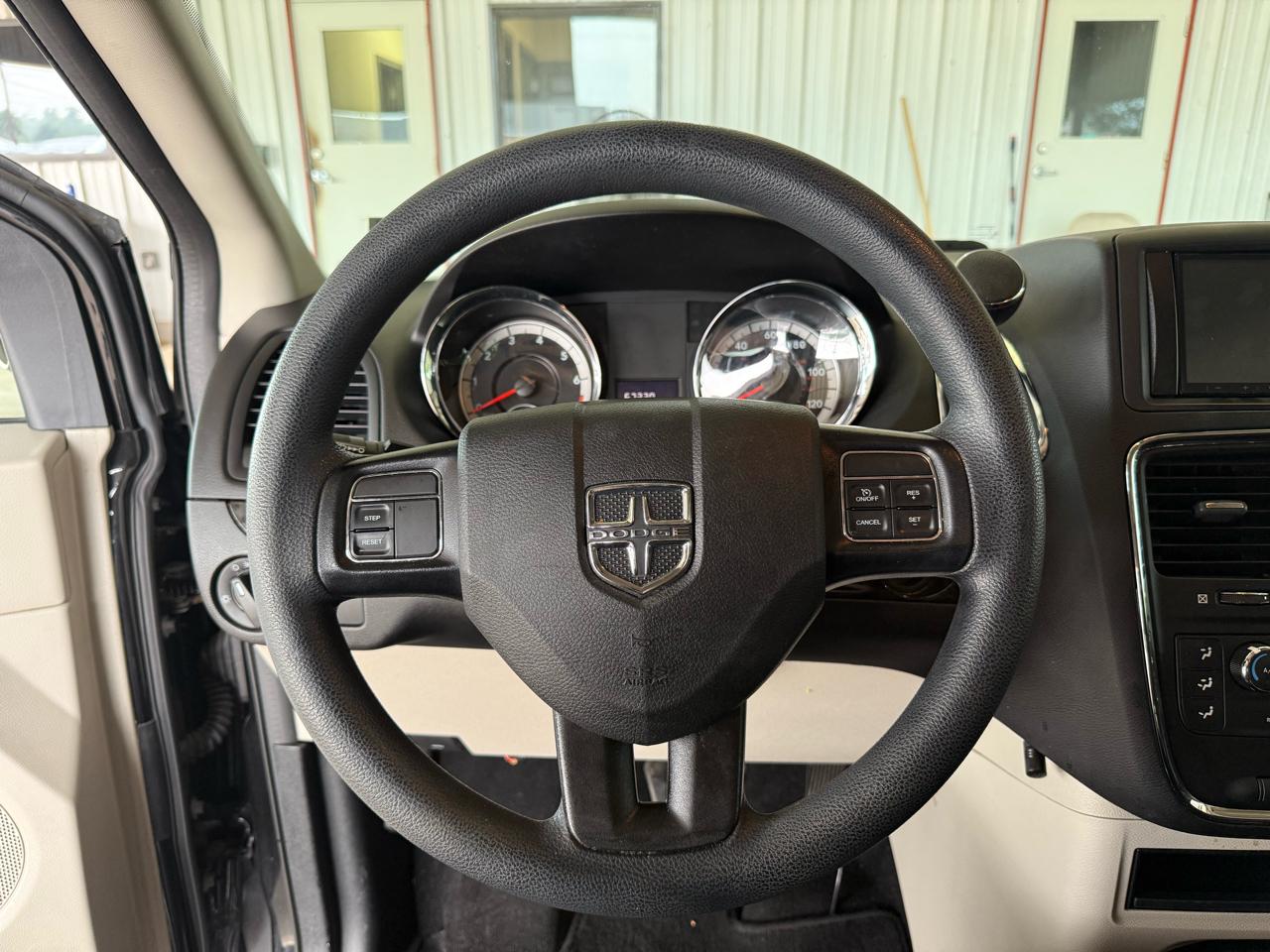 Dodge Grand Caravan SE 2020
