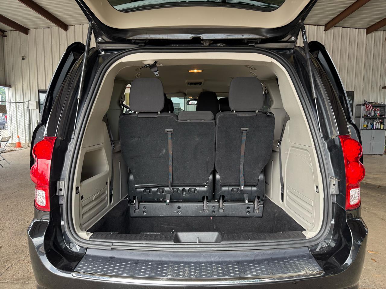 Dodge Grand Caravan SE 2020