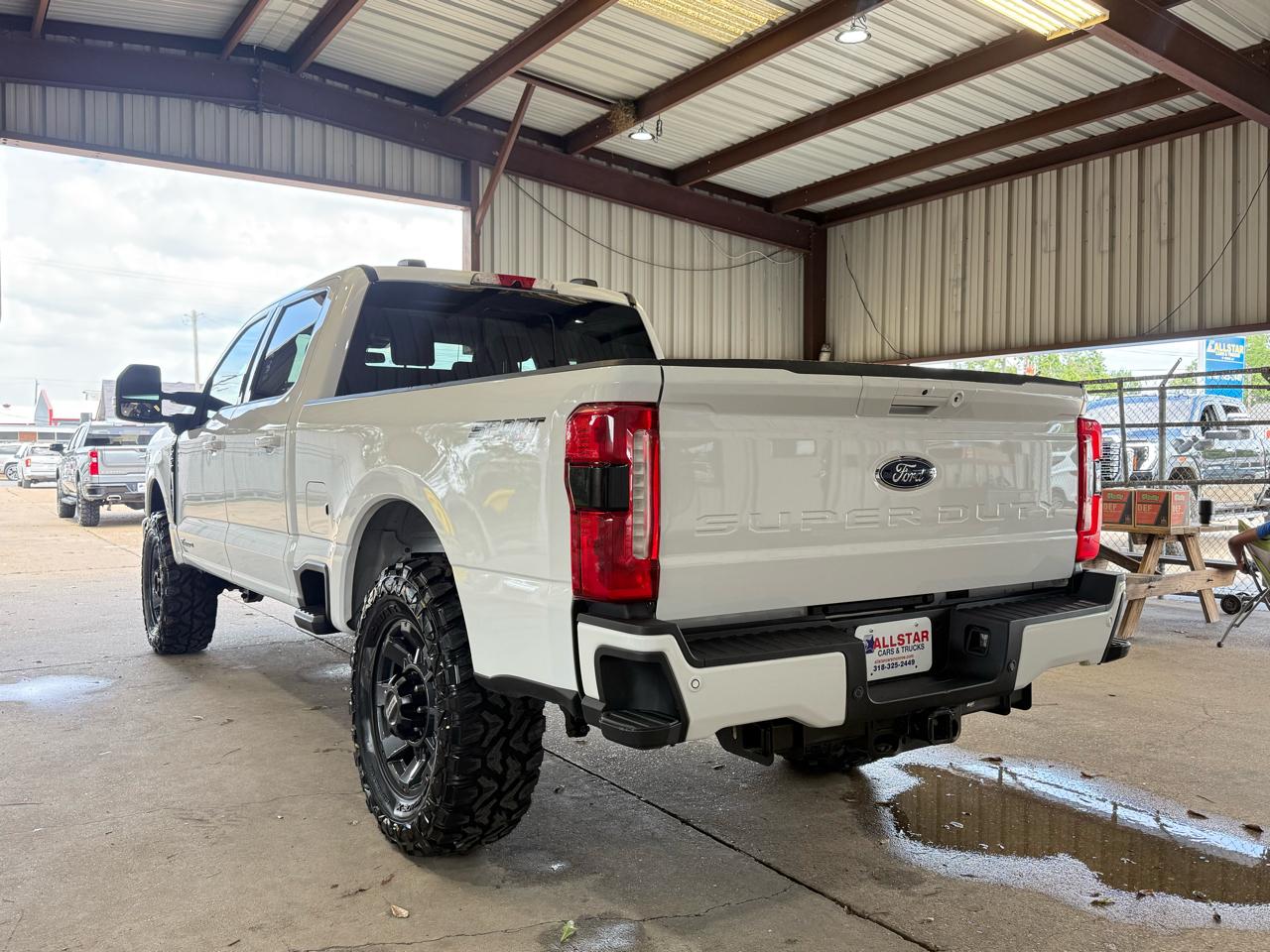 Ford F-250 SD XLT Crew Cab 4WD 2024