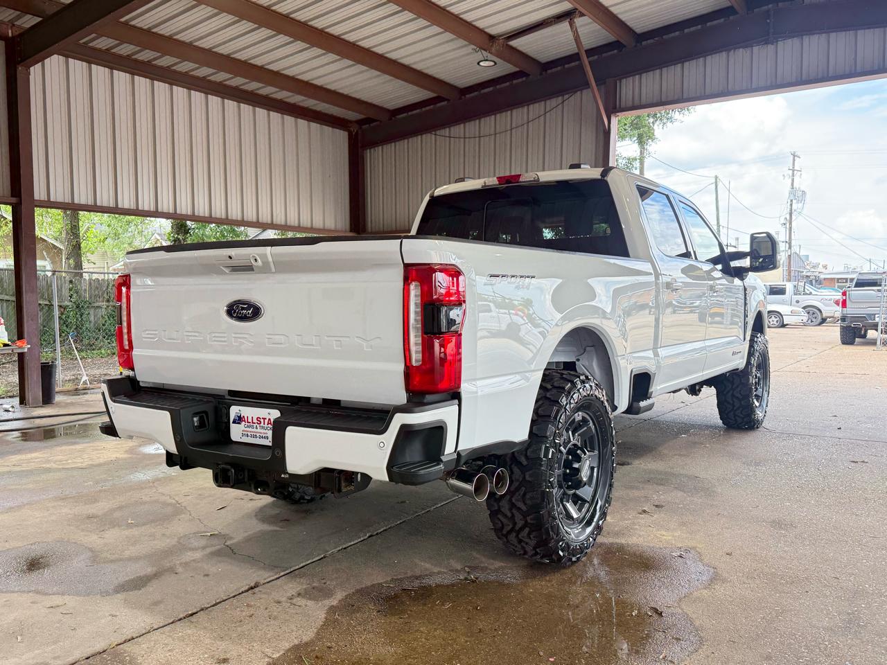 Ford F-250 SD XLT Crew Cab 4WD 2024