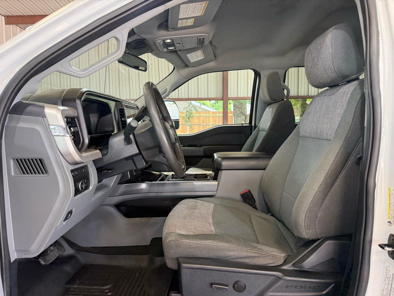 Ford F-250 SD XLT Crew Cab 4WD 2024
