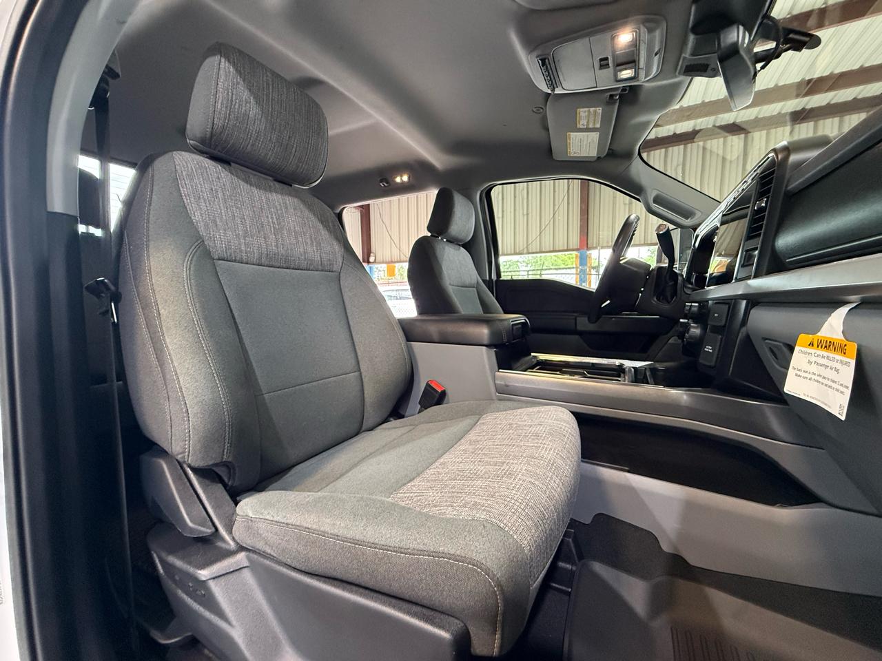 Ford F-250 SD XLT Crew Cab 4WD 2024