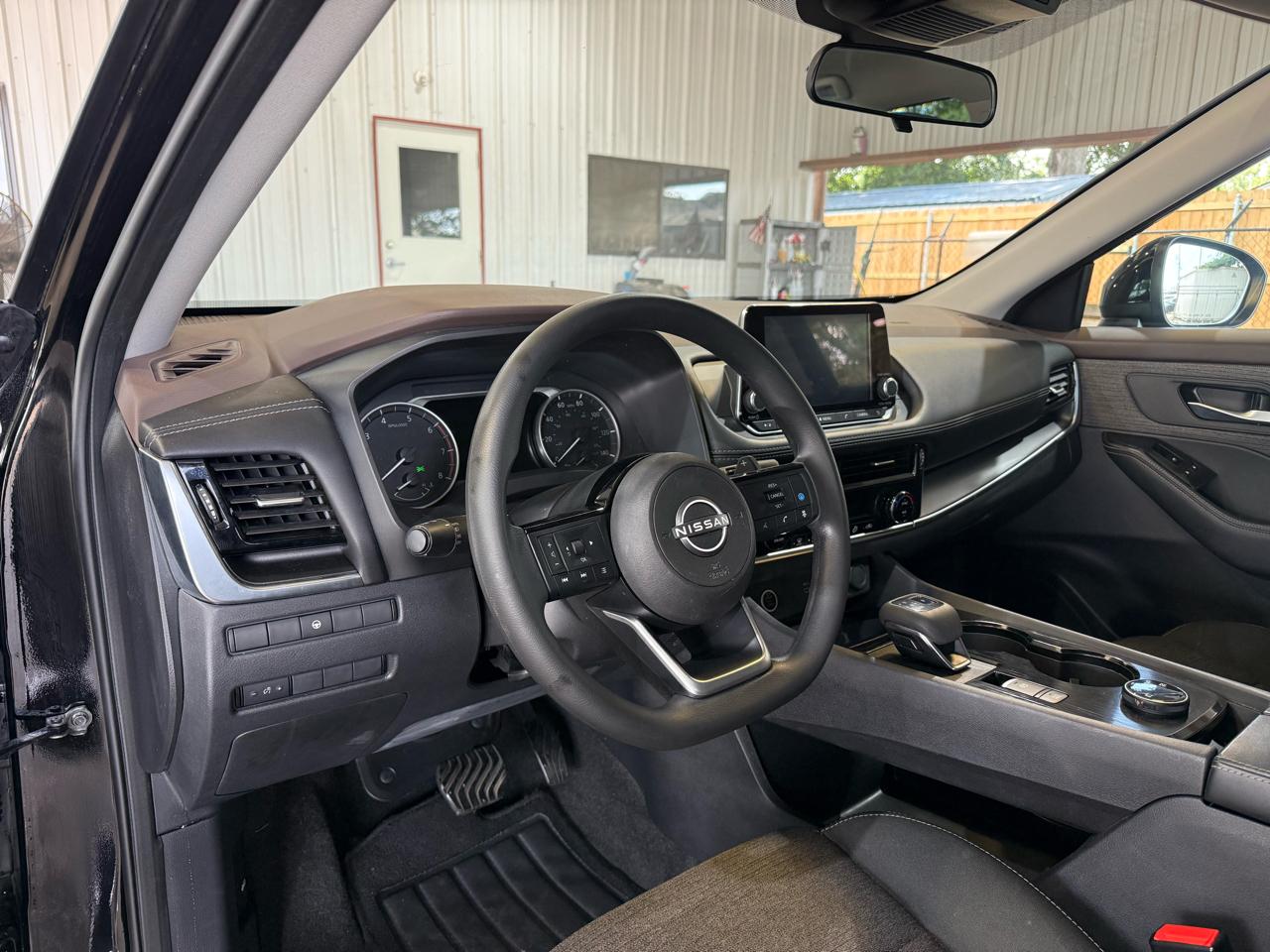 Nissan Rogue SV AWD 2022