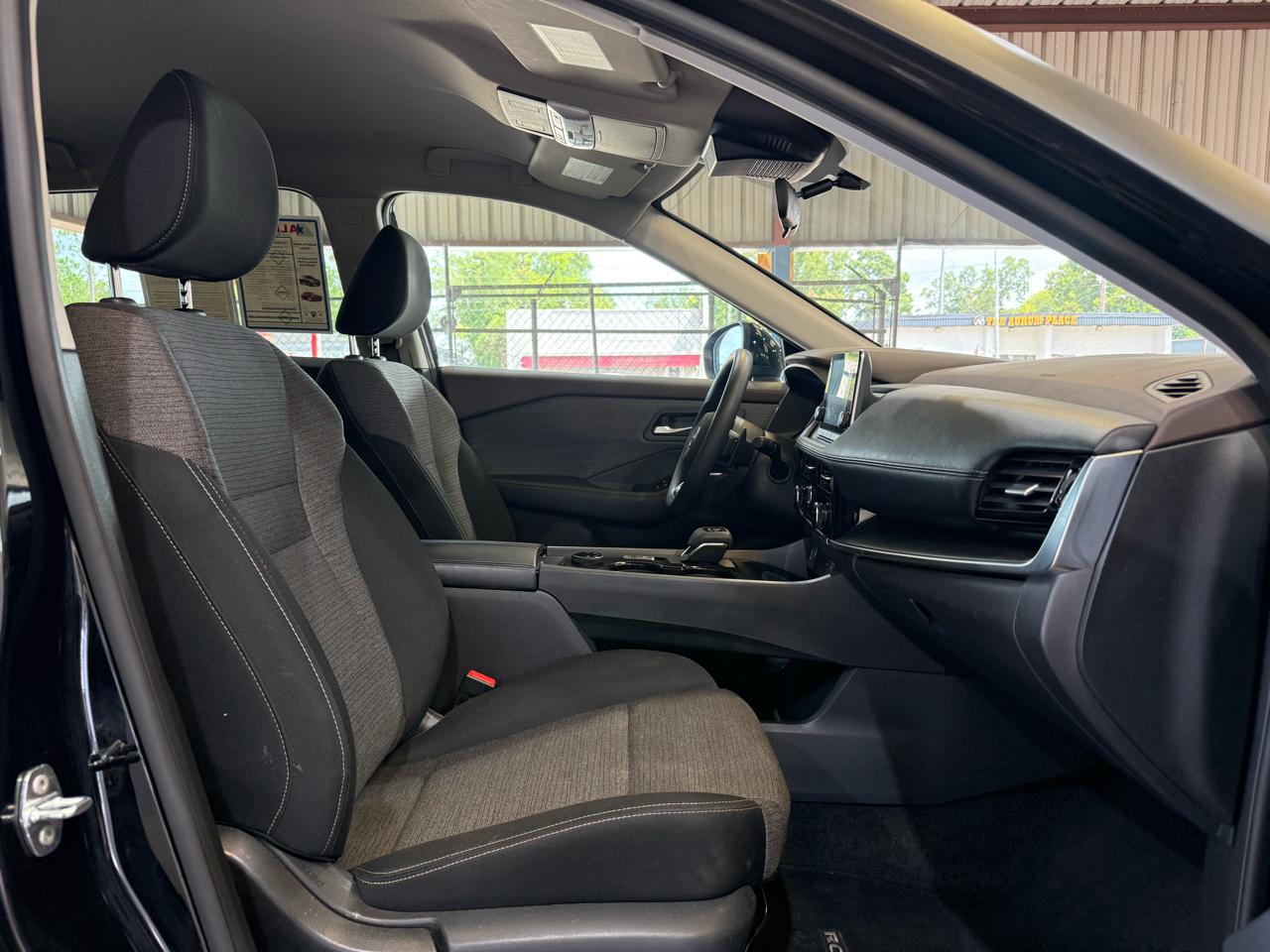 Nissan Rogue SV AWD 2022