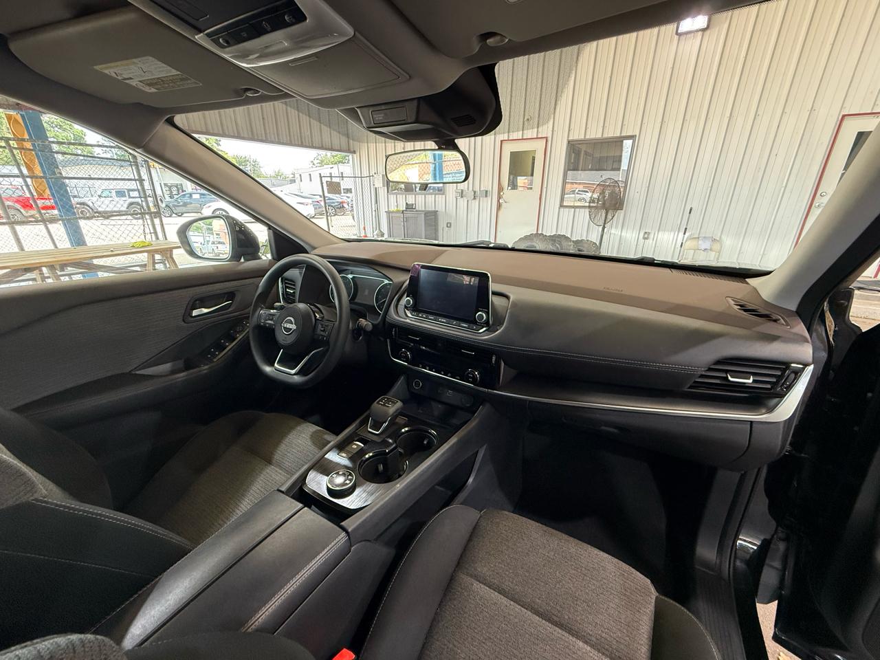 Nissan Rogue SV AWD 2022