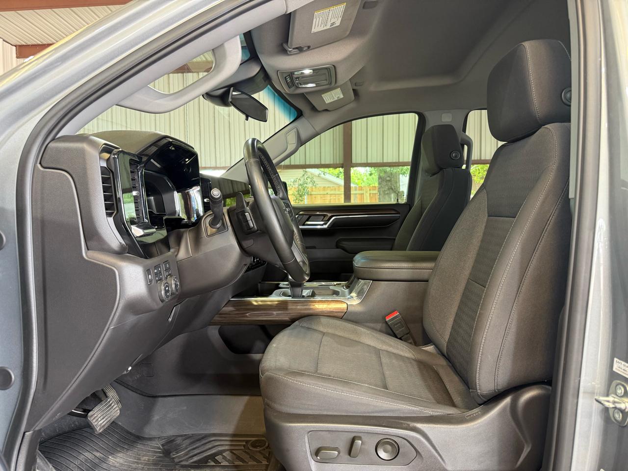 Chevrolet Silverado 1500 Trail Boss LT Crew Cab 4WD 2024
