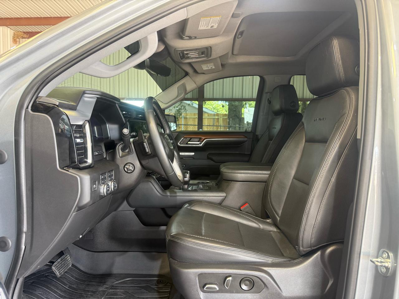 GMC Sierra 1500 Denali Crew Cab Short Box 4WD 2023