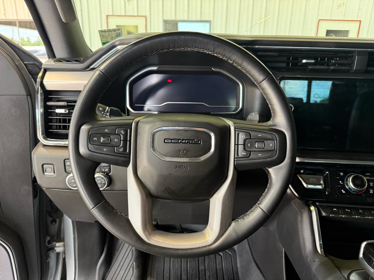 GMC Sierra 1500 Denali Crew Cab Short Box 4WD 2023