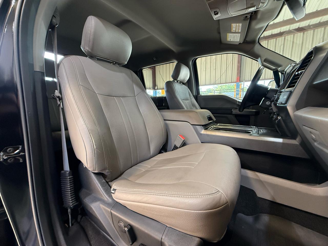Ford F-150 XLT SuperCrew 4WD 2020