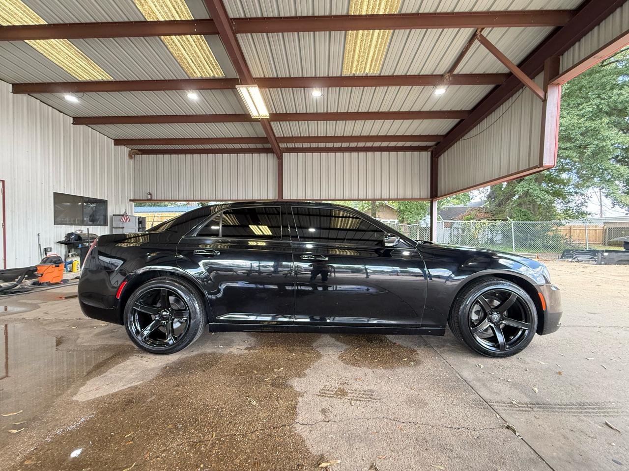 Chrysler 300 S V6 RWD 2021