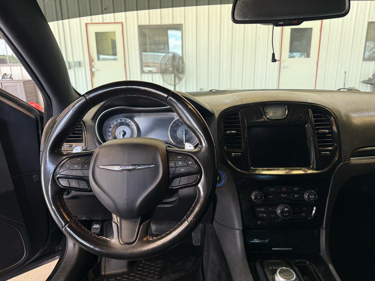 Chrysler 300 S V6 RWD 2021