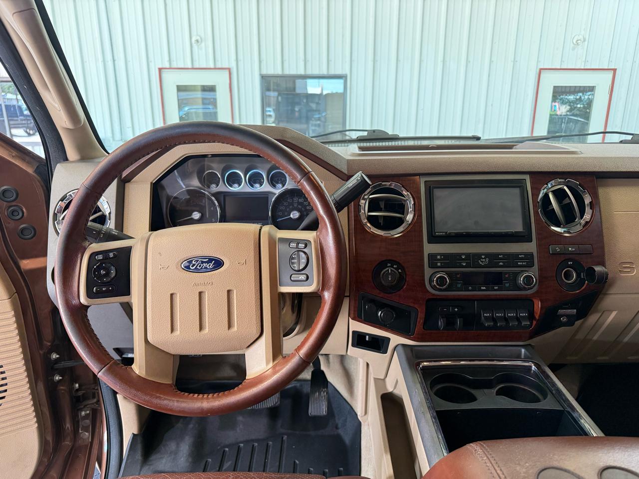 Ford F-250 SD King Ranch Crew Cab 4WD 2012