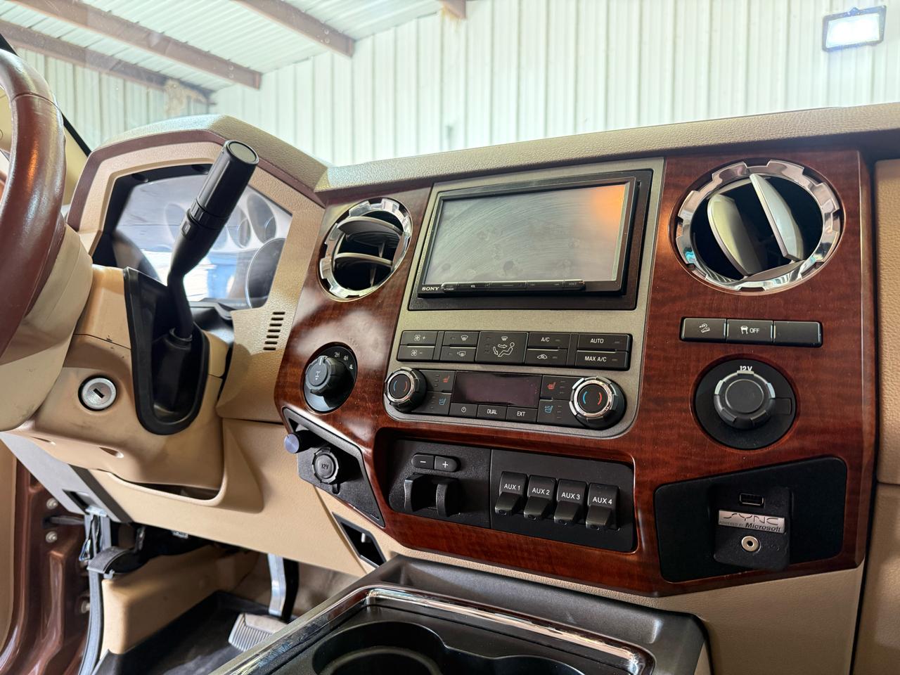 Ford F-250 SD King Ranch Crew Cab 4WD 2012