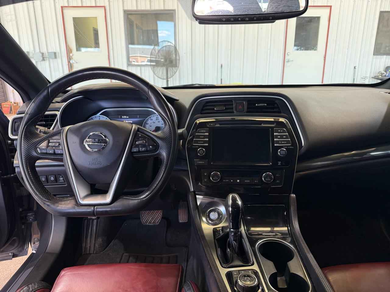 Nissan Maxima Platinum 2021