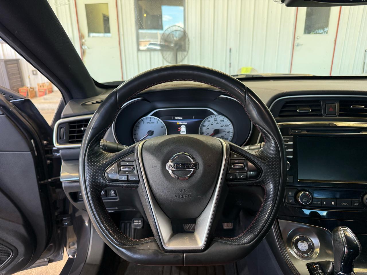 Nissan Maxima Platinum 2021