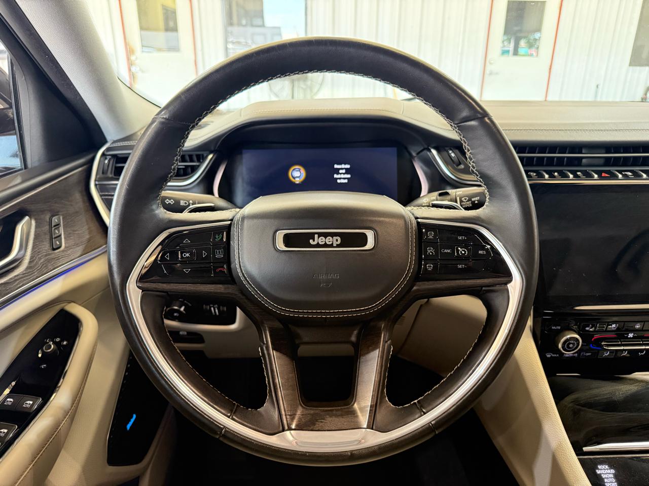 Jeep Grand Cherokee Overland 4WD 2022